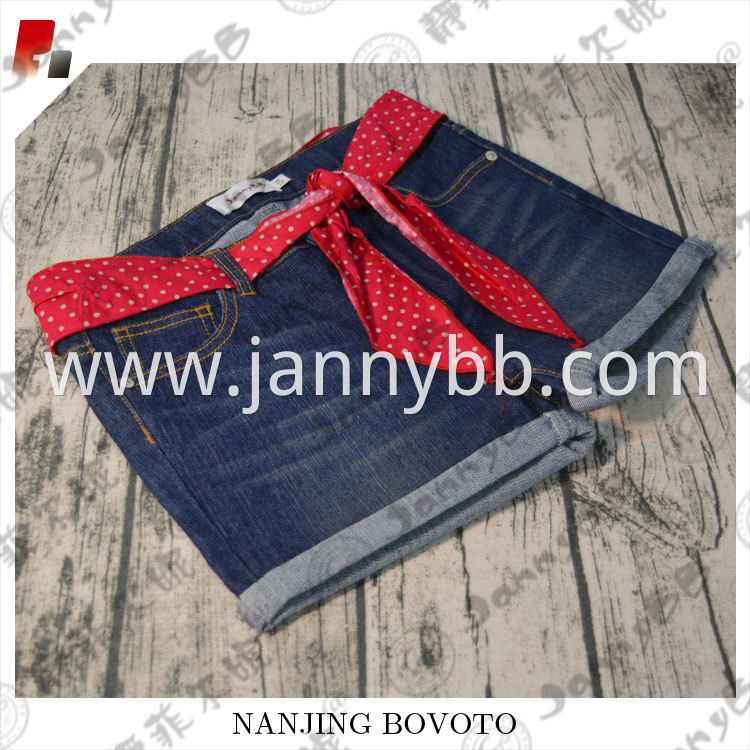 red belt jeans